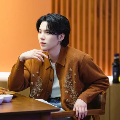 Suga of BTS posted a picture of his interview.